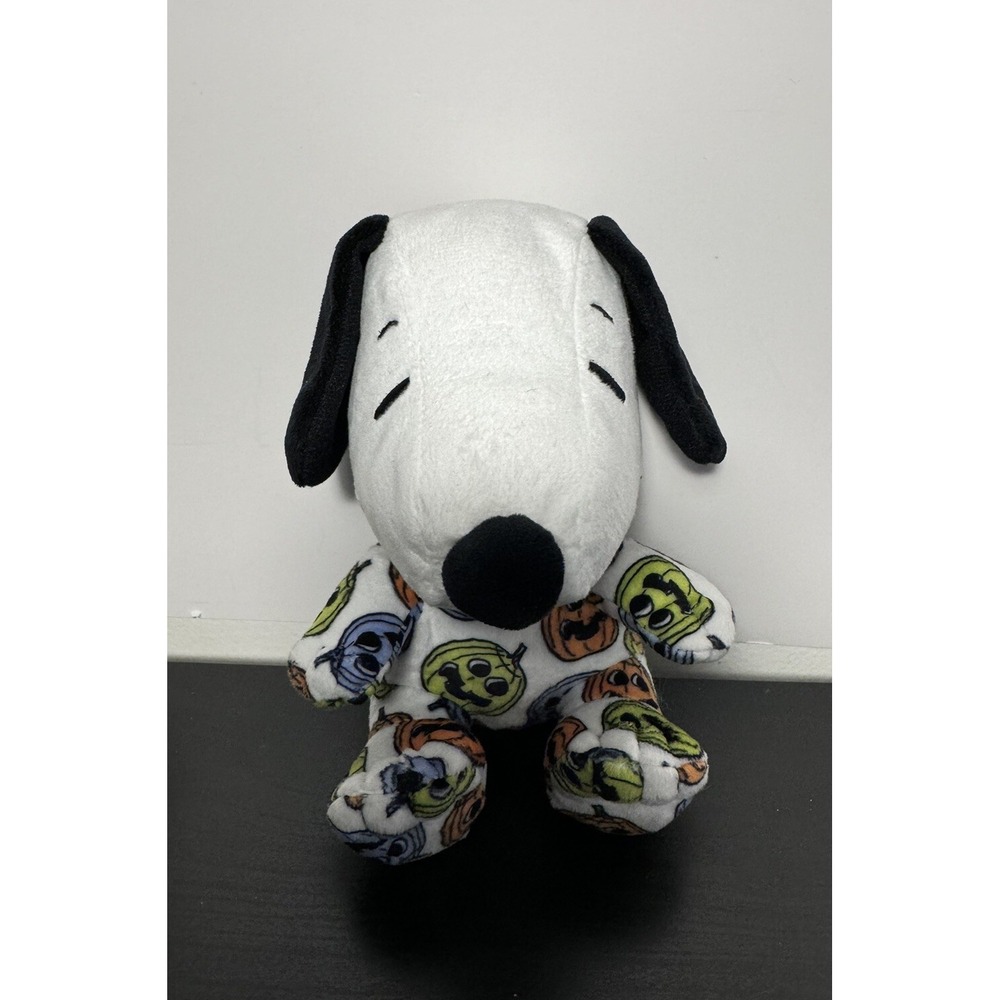 HALLMARK SNOOPY PEANUTS HALLOWEEN PLUSH 2021 JACK O LANTERN NEW